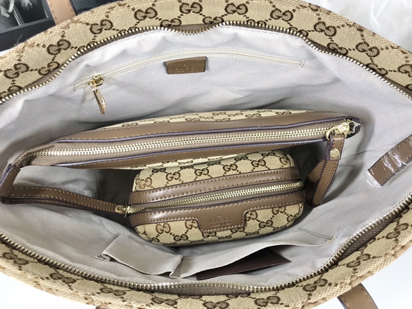 激安グッチバッグコピー着用イメージ